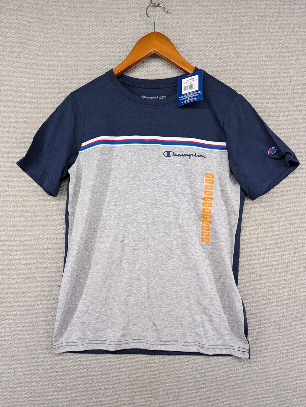 Champion TShirt Size 18/20 NWT Boys -0724C133